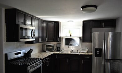 100 Palm St, Nashua, NH 03060 - photo 5