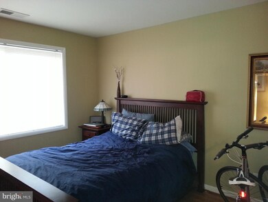 6439 Richmond Hwy unit 201, Alexandria, VA 22306 - photo 3