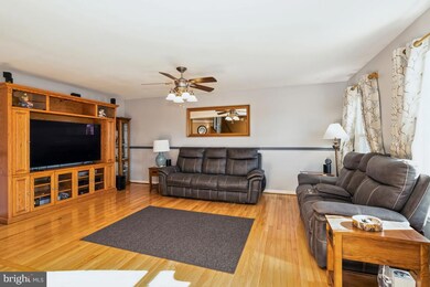 2758 Overlook Ct, Manchester, MD 21102 - photo 5