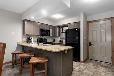 429 E Chinquapin #607-10