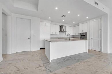 Gourmet Kitchen with Gas Cooking