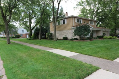 1307 Heather Hill Crescent, Flossmoor, IL 60422 - photo 2