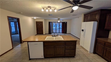 1408 Country Club Dr, Pleasant Hill, MO 64080 - photo 4