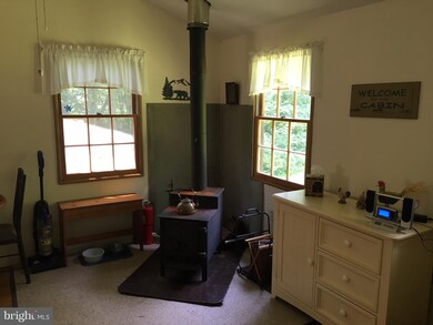 1467 Kilgore Rd, Paw Paw, WV 25434 - photo 4