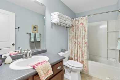 11262 Borgen Loop, Gig Harbor, WA 98332 - photo 3