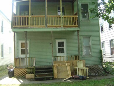 847 Stanley St, Schenectady, NY 12307 - photo 3