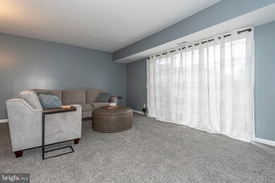 17427 Pipers Way, Olney, MD 20832 - photo 3