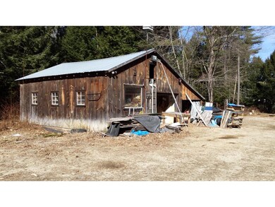 39 Piney Woods Rd, Winchester, NH 03470 - photo 2