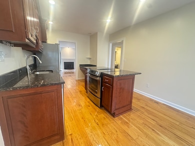 2675 Park Ave unit 3, Bridgeport, CT 06604 - photo 4