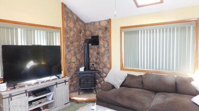 43 Milbre St, Kingston, PA 18704 - photo 6