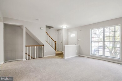 69 Windersal Ln, Parkville, MD 21234 - photo 4