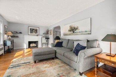 32 York Ave, Watertown, MA 02472 - photo 4