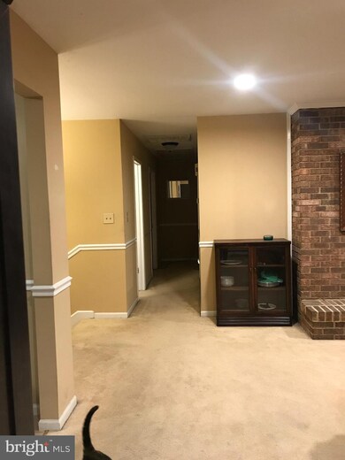 1420 Outer Dr, Hagerstown, MD 21742 - photo 2