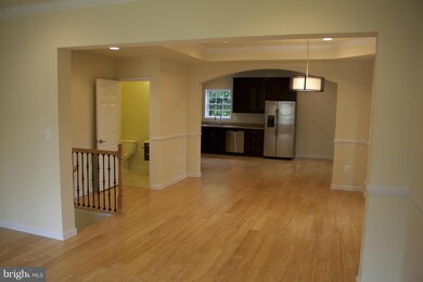 308 56th St NE, Washington, DC 20019 - photo 5