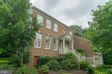 13105 Rockpointe Ct, Clifton, VA 20124 - photo 2