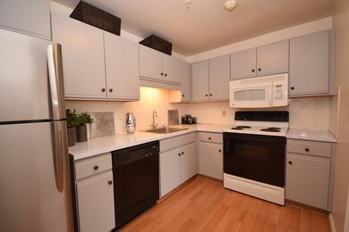 26 Fuller Rd unit 2, Foxboro, MA 02035 - photo 3