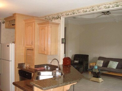 1514 Vida Dulce unit 38, Weslaco, TX 78596 - photo 2