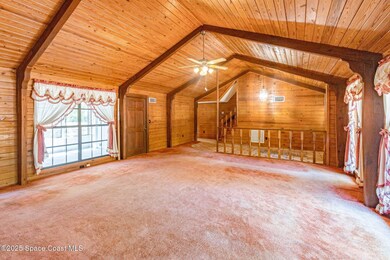 Living Room to Entry