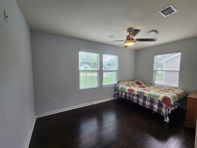 1706 Mary Ave, Bay City, TX 77414 - photo 5