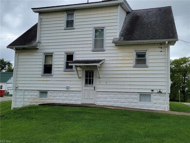 715 E Market St, Cadiz, OH 43907 - photo 3