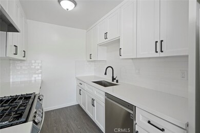 6938 Coldwater Canyon Ave unit 3, North Hollywood, CA 91605 - photo 5
