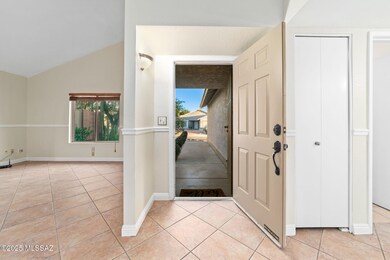 10033 E Emily Dr, Tucson, AZ 85730 - photo 7