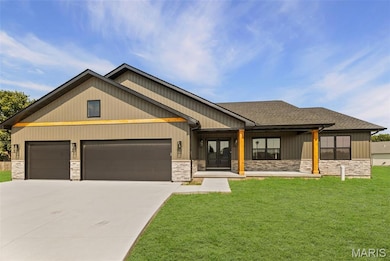 162 Gabrielle Cir, Bethalto, IL 62010 - photo 3