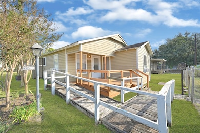 5303 Lucille St, Houston, TX 77026 - photo 2