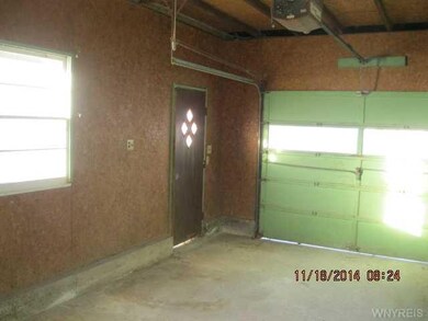 7193 Norman Rd, North Tonawanda, NY 14120 - photo 5