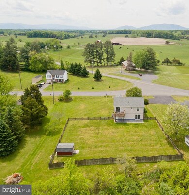 124 Whitfield Cir, Stephens City, VA 22655 - photo 5