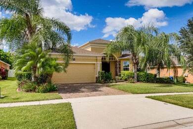 225 Franklin Ct, Winter Haven, FL 33881 - photo 2
