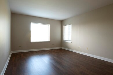Turnberry unit 211, Buffalo Grove, IL 60089 - photo 7