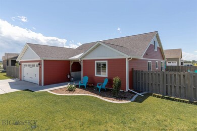 Fantastic corner location, fully fenced yard, RV p