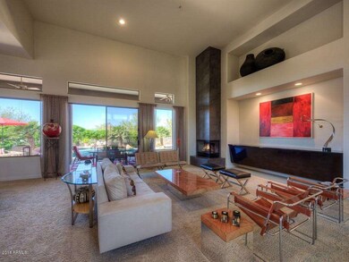 003_Living Room