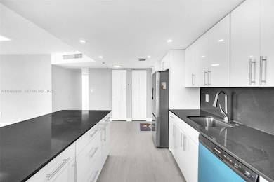 1000 Saint Charles Place unit 512, Pembroke Pines, FL 33026 - photo 6