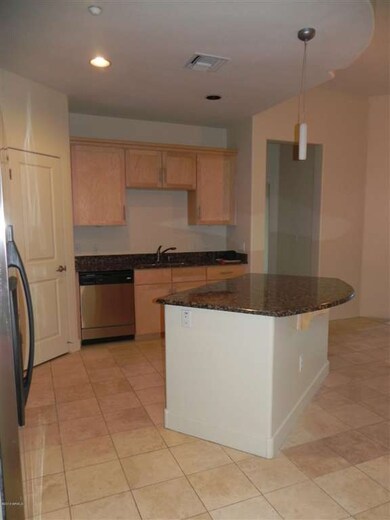 North Shore Condo 002