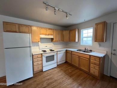 2751 S Donovan Dr unit 3, Wasilla, AK 99623 - photo 2