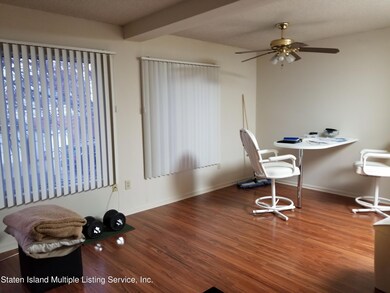 436 living room- dinning room