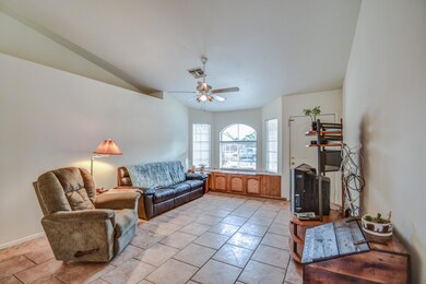 8066 E Dartmouth St, Mesa, AZ 85207 - photo 6