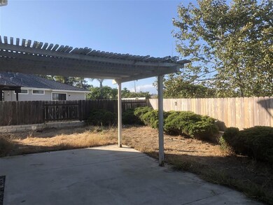 1816 W Cliff Ct, Carlsbad, CA 92008 - photo 3