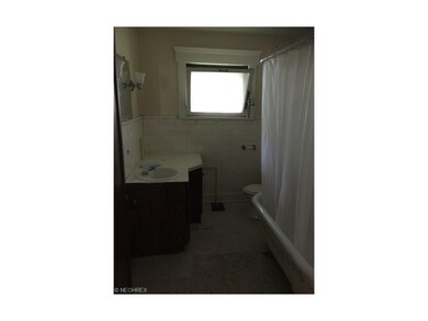 900 Fulton Rd NW unit 2, Canton, OH 44703 - photo 7