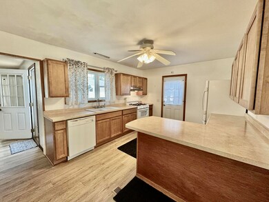 3834 Donegal Dr, Toledo, OH 43623 - photo 7