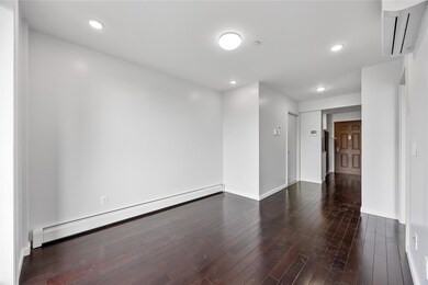 138-12 Northern Blvd unit 3E, Flushing, NY 11354 - photo 3