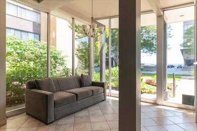 6300 N Sheridan Rd unit 710, Chicago, IL 60660 - photo 5