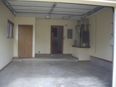 1019 Avenue B, Fredericksburg, TX 78624 - photo 5