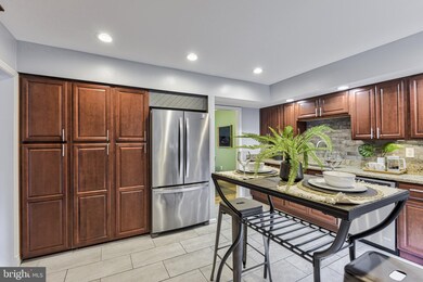 2239 Chapel Valley Ln, Lutherville Timonium, MD 21093 - photo 6