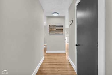 7640 Gordon Way, Indianapolis, IN 46237 - photo 5