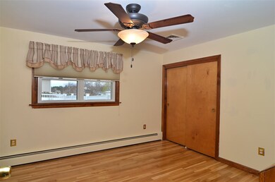 574 Fairfield St, Manchester, NH 03104 - photo 7