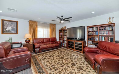 9850 W Lone Cactus Dr-large-007-021-9850