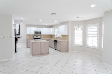 3547 SW 175th Ave, Miramar, FL 33029 - photo 7